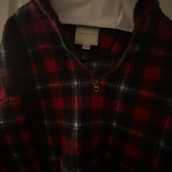 American Eagle cropped fleece half zip - Picture 3 of 3